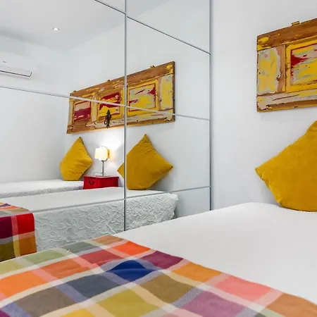 T2 Tiles * Εστορίλ